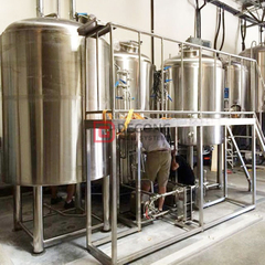 Pivovarské vybavení 10HL Pivovar se třemi tanky a ergonomickým zařízením pro vaření piva